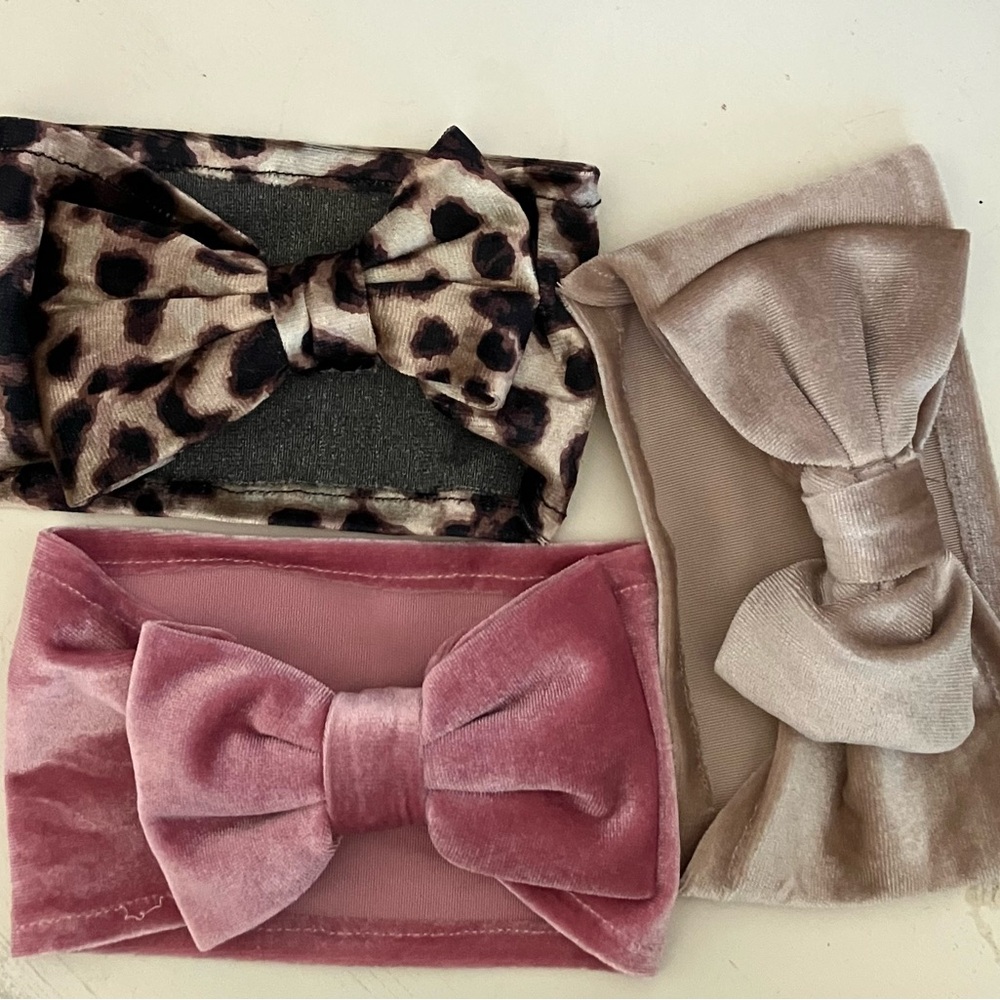 Headband bows